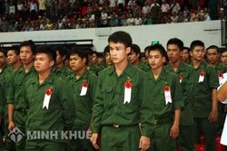 Quyền lợi phục vụ lâu dài tại ngũ ?