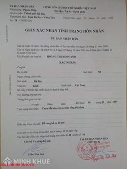 Khi bán đất có cần phải ra tận quê gốc xác nhận tình trạng hôn nhân hay không ?
