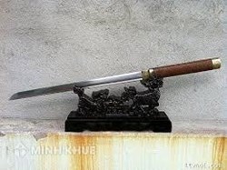 Kiếm katana có được xem là vũ khí không ?