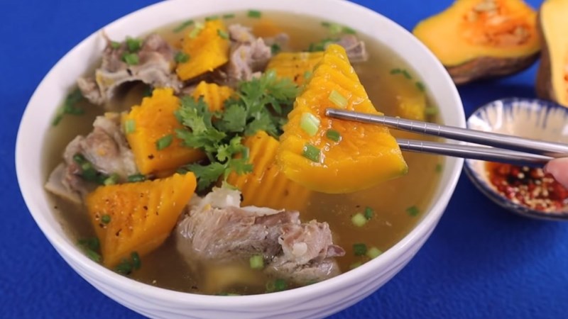 Cách nấu canh bí đỏ thanh đạm nên có trong bữa cơm gia đình