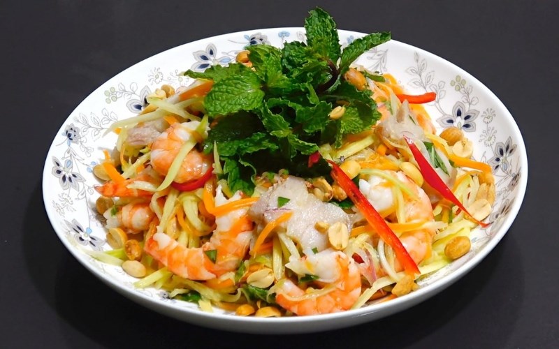 Cách làm gỏi xoài thanh mát, thơm ngon, hấp dẫn dễ làm tại nhà