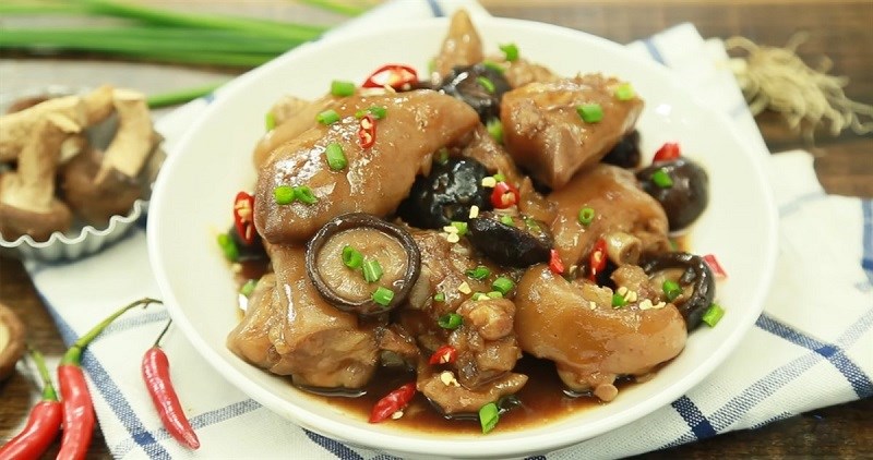 Tổng hợp  cách làm chân giò hầm thơm ngon đơn giản dễ làm tại nhà