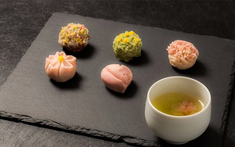 Bánh wagashi là gì? Vẻ đẹp của wagasshi trong ẩm thực Nhật Bản