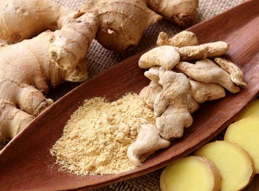 Vì sao nên bắt đầu buổi sáng với 1 lát gừng tươi?