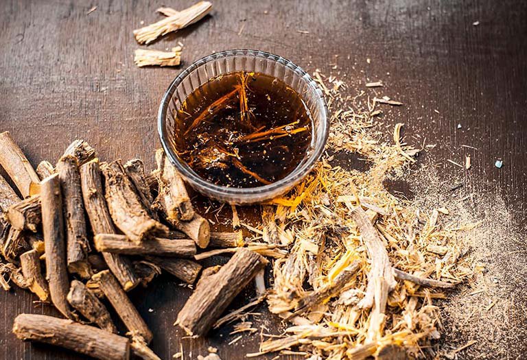 Sử dụng cam thảo hàng ngày có tốt không?
