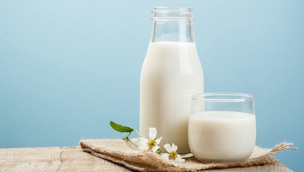 Uống sữa ít đường có tốt không?