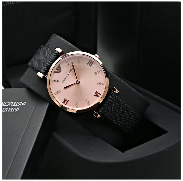 Thương hiệu đồng hồ Emporio Armani của nước nào?
