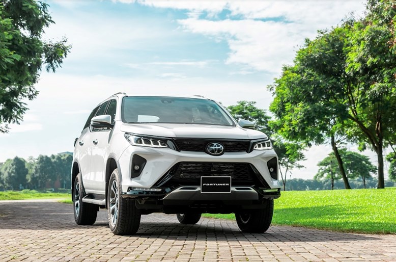 SUV là gì? So sánh SUV với Sedan, Hatchback và MPV