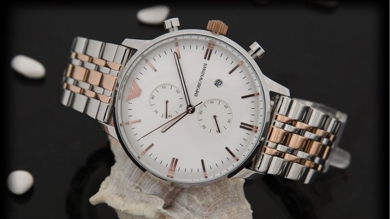 Thương hiệu đồng hồ Emporio Armani của nước nào?