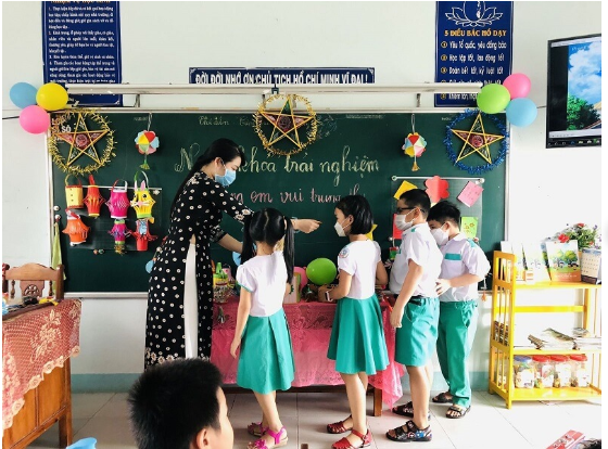 Cách trang trí lớp học cho học sinh tiểu học sáng tạo, đẹp nhất