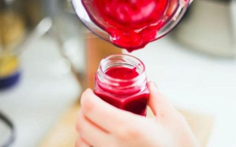 Những cách làm son môi bằng trái cây, hoa quả đơn giản, an toàn