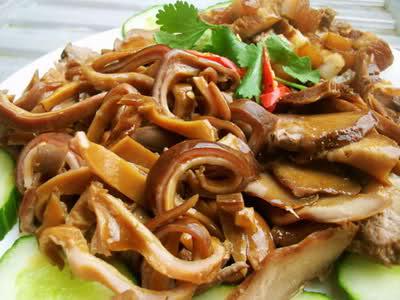 Bao tử heo làm gì ngon? Cách làm bao tử heo xào cực kì ngon