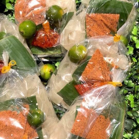 Cách làm bánh tráng phơi sương bằng lá chuối, phơi không bị cứng