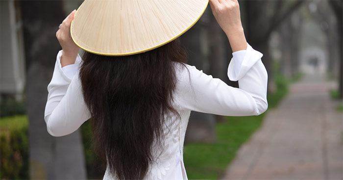 Bài văn mẫu dành cho lớp 8 số 5 đề 6: Giới thiệu một sản phẩm, một trò chơi mang bản sắc Việt Nam