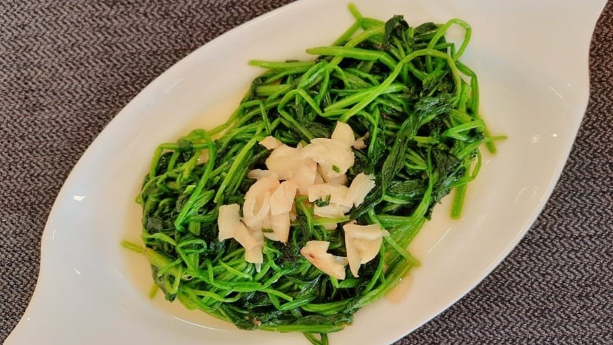 Cải bó xôi nấu gì ngon? Những món ăn healthy, đơn giản từ Cải bó xôi