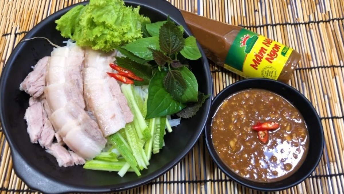 Cách pha mắm nêm chấm thịt luộc, gỏi cuốn đậm đà, thơm ngon, đơn giản