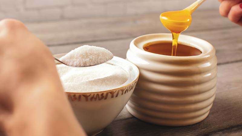 Mật ong và đường thì cái nào tốt hơn?