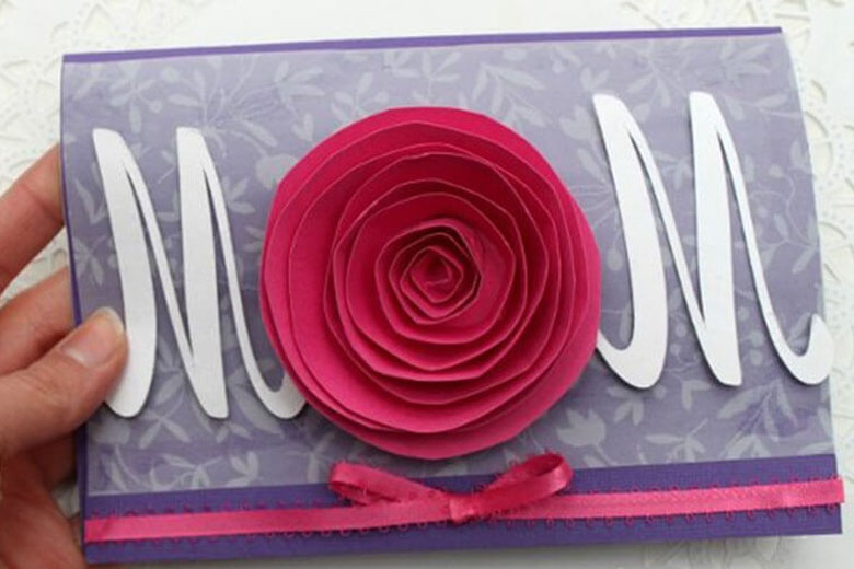 Hướng dẫn tạo thiệp và sticker 20/10 trên Zalo