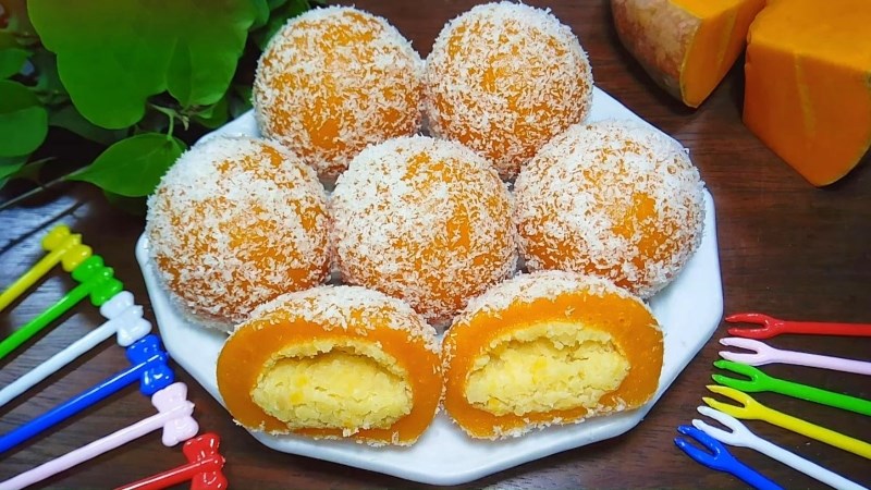 17 cách làm bánh bí đỏ thơm ngon, hấp dẫn, dễ thực hiện tại nhà