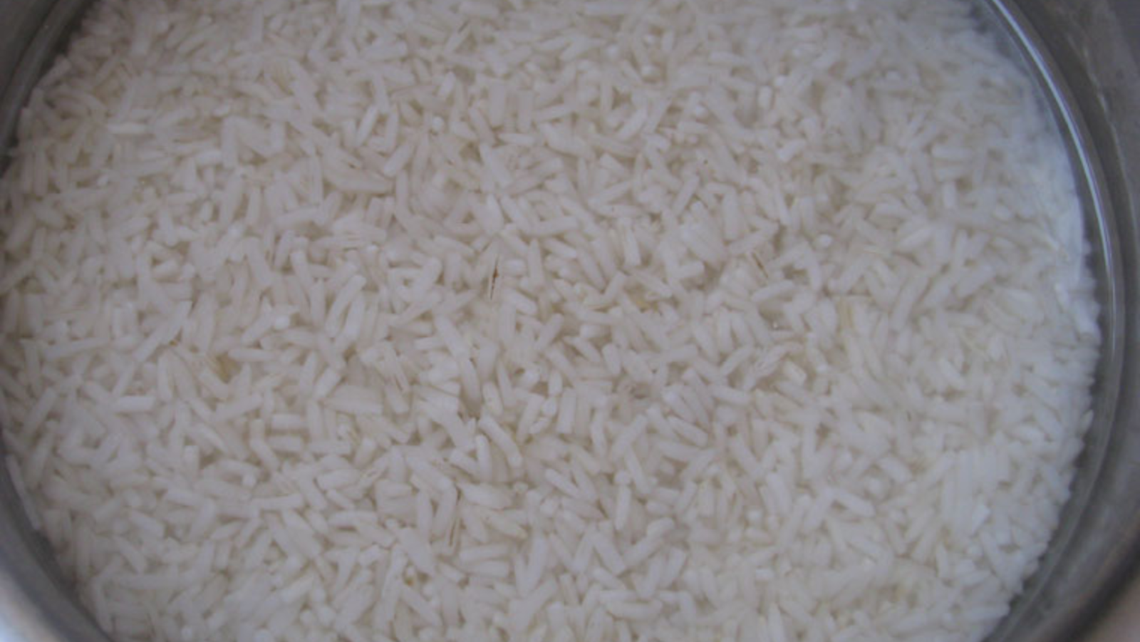 10 mẹo luộc bánh chưng xanh tự nhiên, thơm ngon và đẹp mắt
