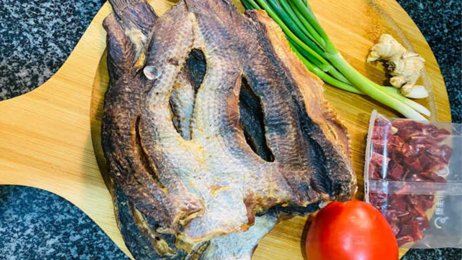 Khô cá lóc làm gì ngon? Tổng hợp các món ăn chế biến từ khô cá lóc dễ làm