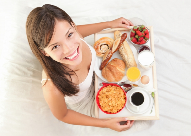 Lợi ích của việc ăn sáng đều đặn mà bạn nên biết