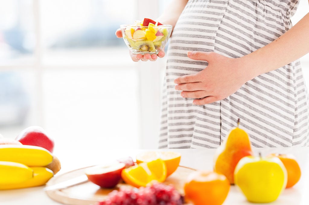 Bà bầu không nên ăn trái cây, thực phẩm nào?