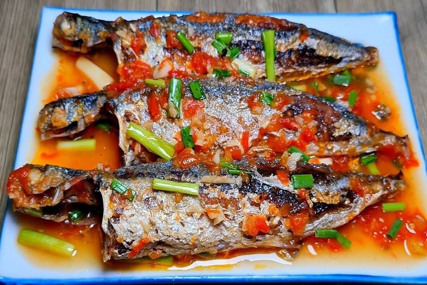 Mẹ bầu ăn cá nục được không?