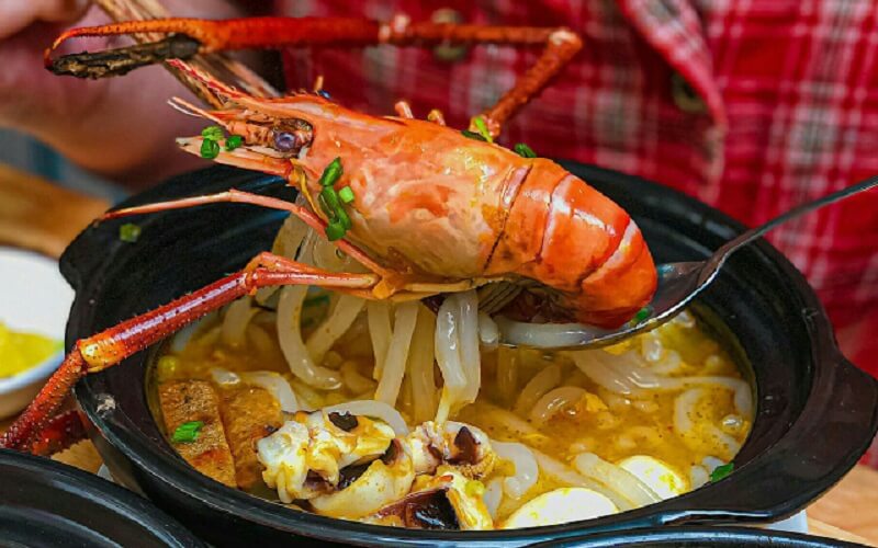Bánh canh tôm càng xanh