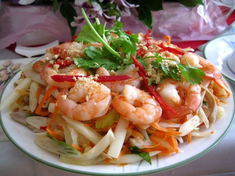 Gỏi Tôm Thịt Bánh Phồng