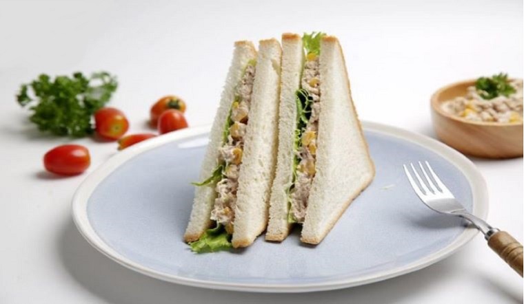 Một lát bánh mì sandwich bao nhiêu calo