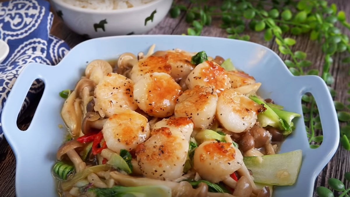 Những món ngon từ nấm kim châm cực hấp dẫn, đơn giản dễ làm tại nhà