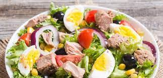 Hướng dẫn cách làm salad cá ngừ đơn giản
