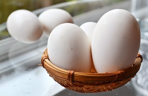 Bà bầu ăn trứng ngỗng có tốt như lời đồn?