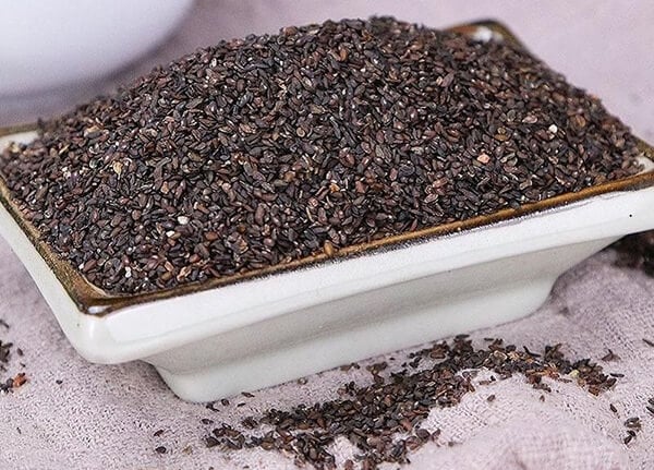 Công dụng của xa tiền tử (cây mã đề) mà không phải ai cũng biết