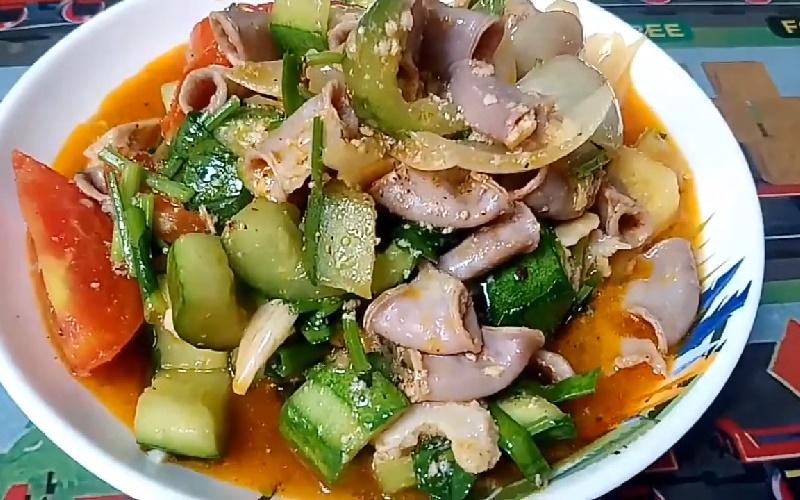 Tổng hợp các cách làm lòng heo xào dai giòn, thơm ngon đậm vị