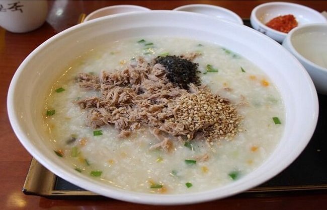 Nên nấu cháo gì cho người ốm ăn ?