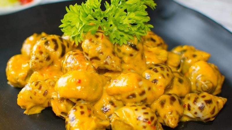 Những món ăn ngon từ trứng muối hấp dẫn, dễ làm tại nhà
