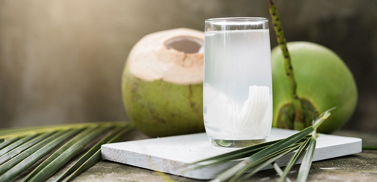 Uống nước dừa đun nóng có tác dụng gì đối với sức khoẻ?