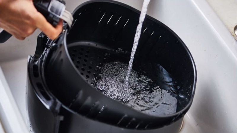 Kinh nghiệm sử dụng nồi chiên không dầu trong chế biến thức ăn