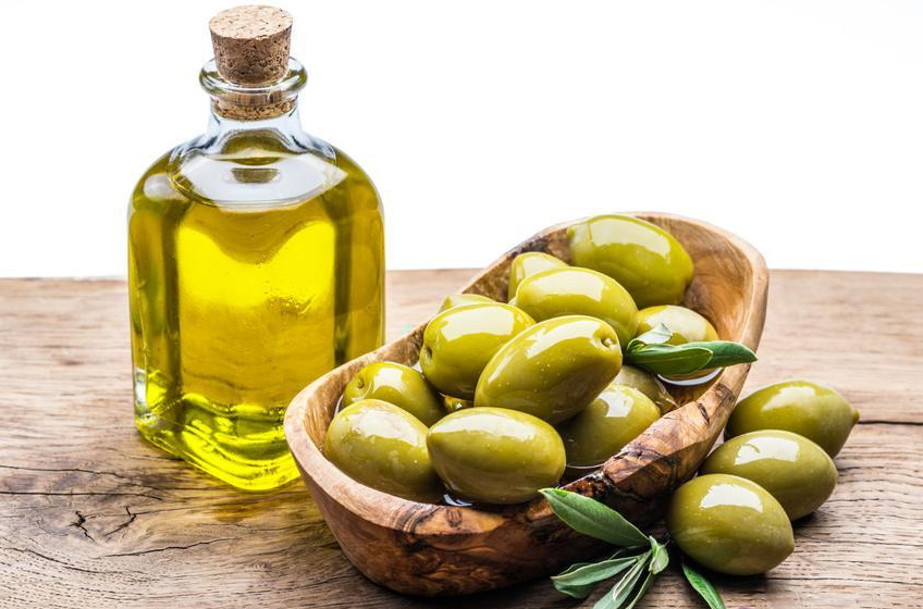 Tác dụng làm đẹp của dầu ô liu mà không phải ai cũng biết