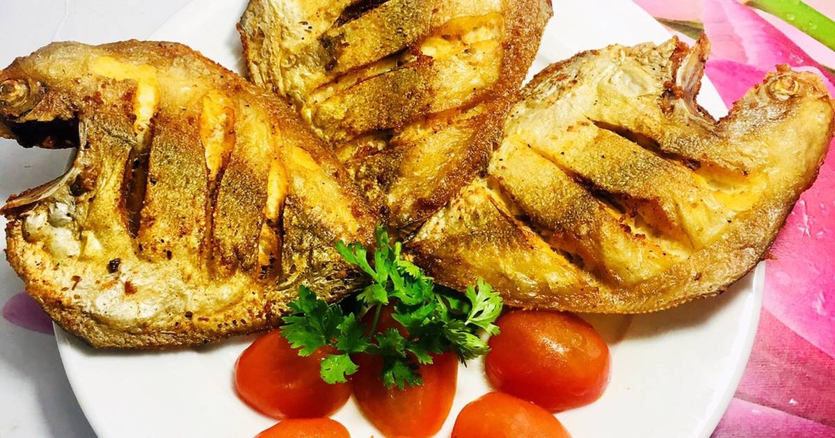Cá chim trắng làm món gì ngon? Cách sơ chế để cá không tanh