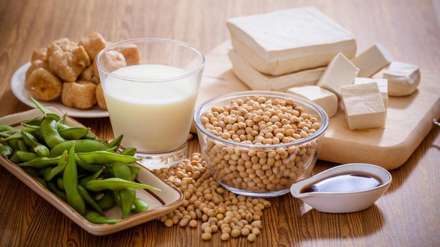 Trẻ ăn nhiều đậu phụ trong bữa ăn hàng ngày có tốt cho sức khỏe không?