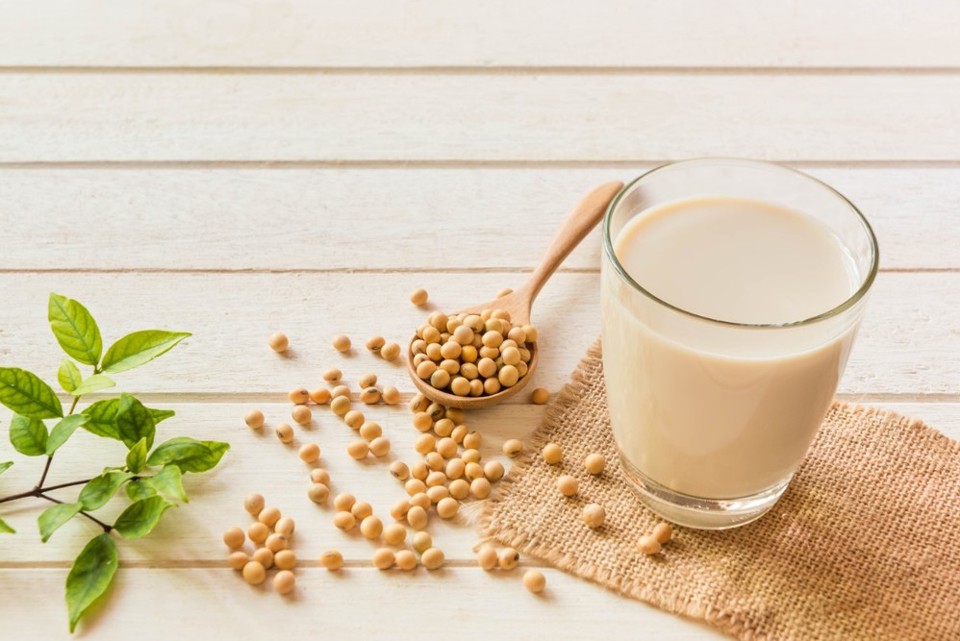 Uống sữa đậu nành có tốt cho nam giới  không?