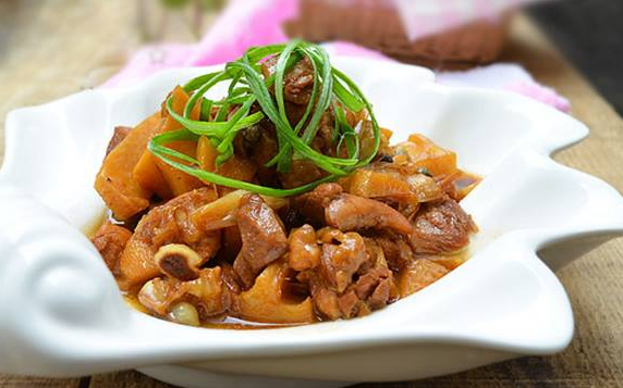 Măng tươi nấu gì ngon?
