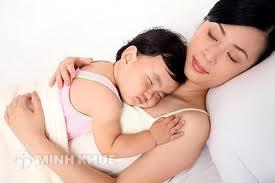 Tư vấn pháp luật về việc sinh con thứ ba?