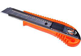 Để dao trong cốp xe đi đường có bị cảnh sát 141 phạt không?