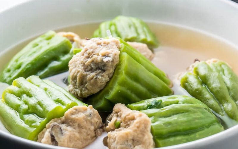 Thực đơn mâm cỗ chay cúng mùng 1 Tết đơn giản dễ làm hấp dẫn