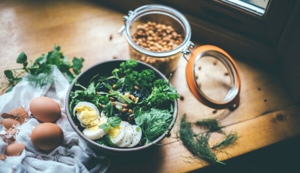 Thức ăn tốt cho người đau đầu, đau nửa đầu theo dân gian