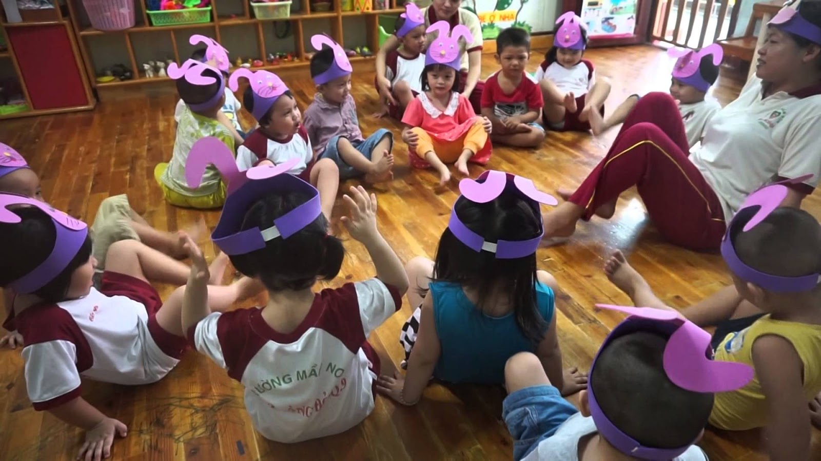 Hướng dẫn chơi trò chơi dân gian Cáo và Thỏ